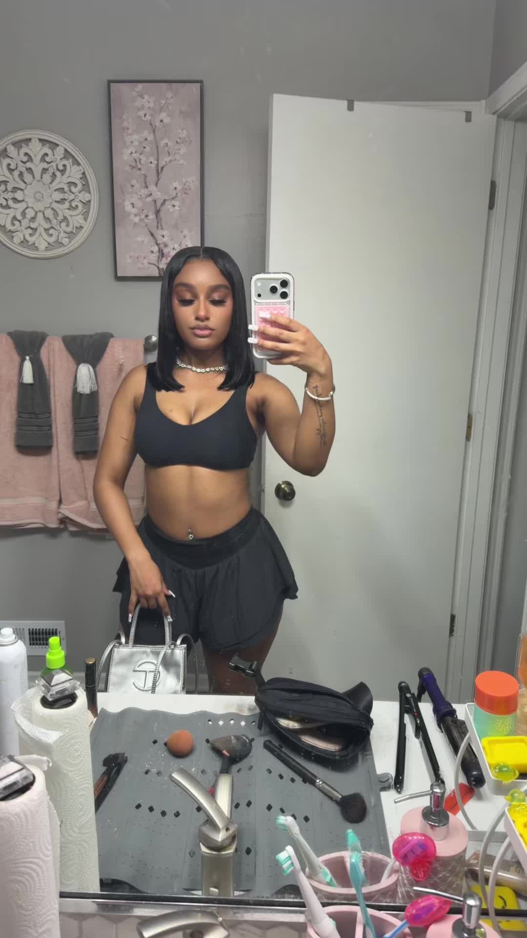 @leahrayeee