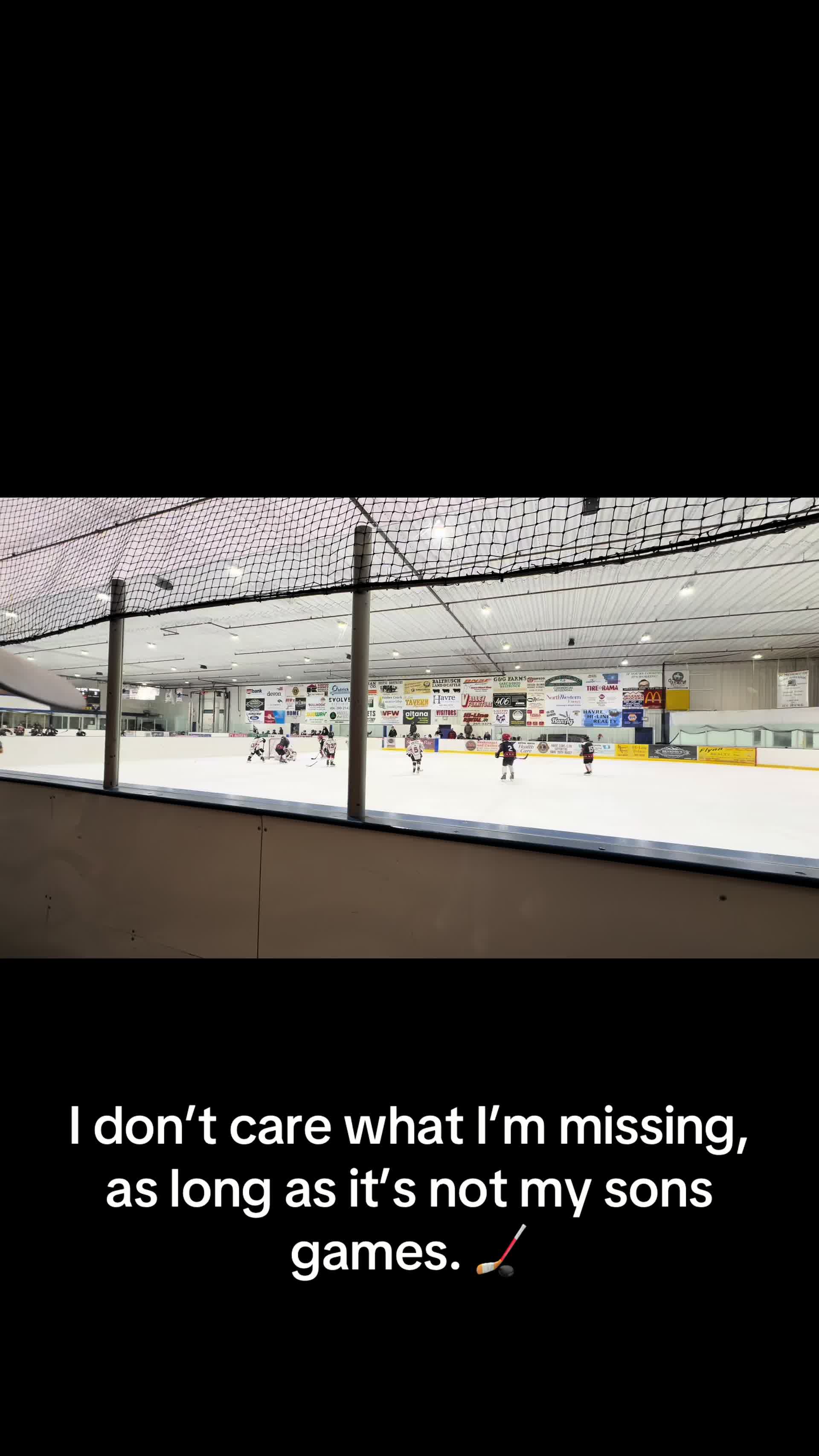 @mthockeymom1