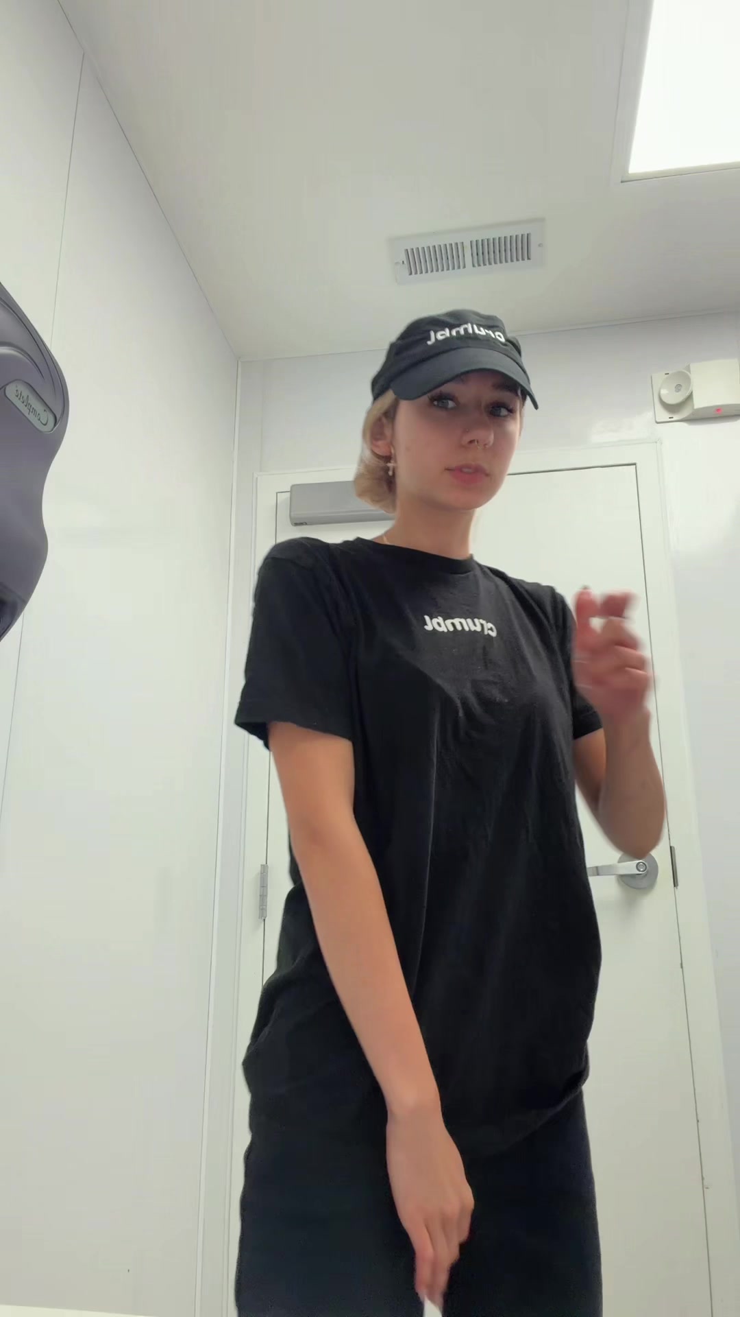 @michellemkayy