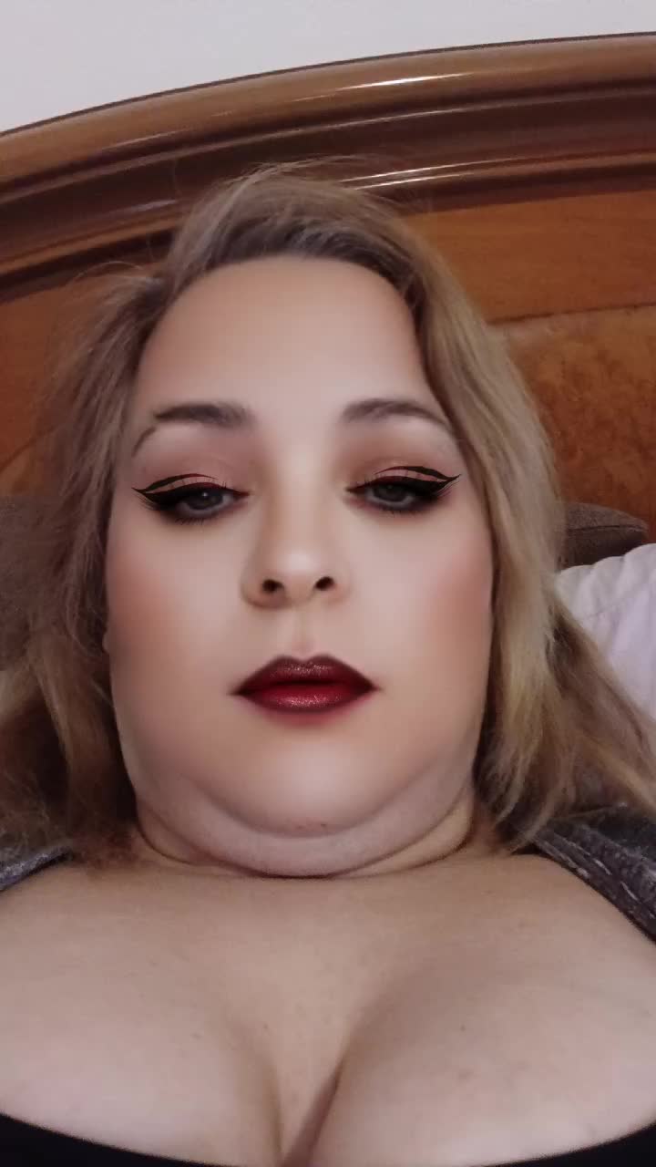 @Trapolina