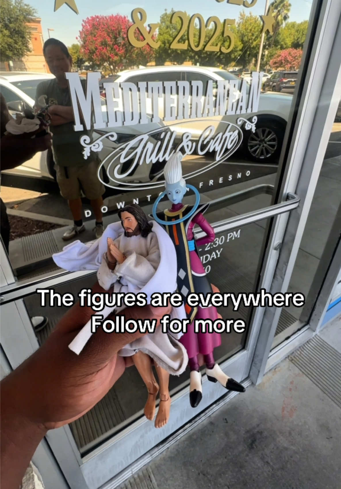 @Figures Everywhere