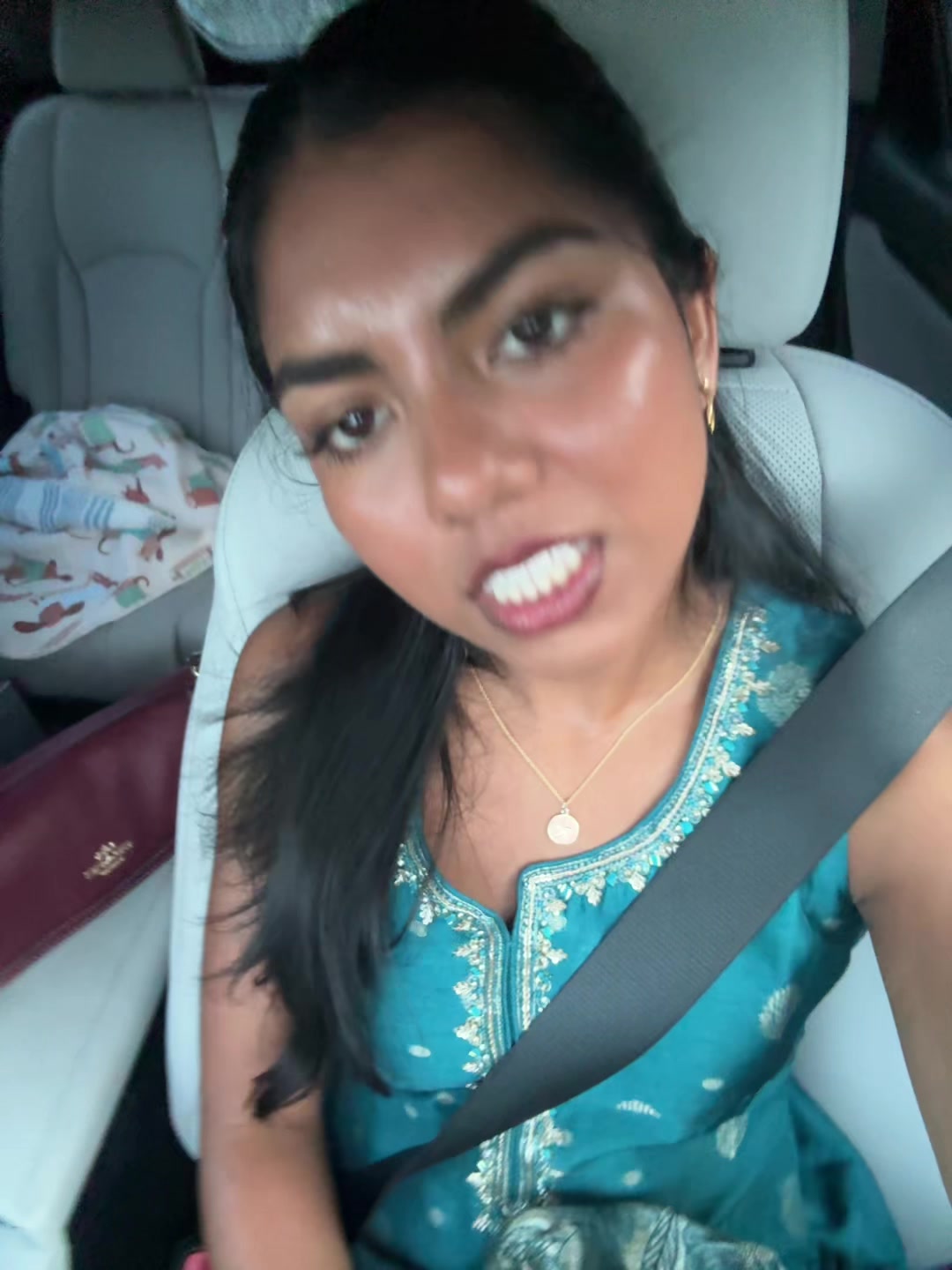 @anushkaspammmm