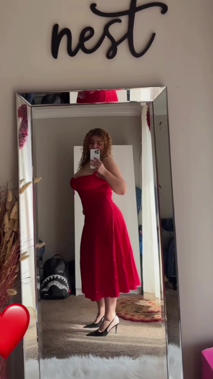 @Laurita Brito