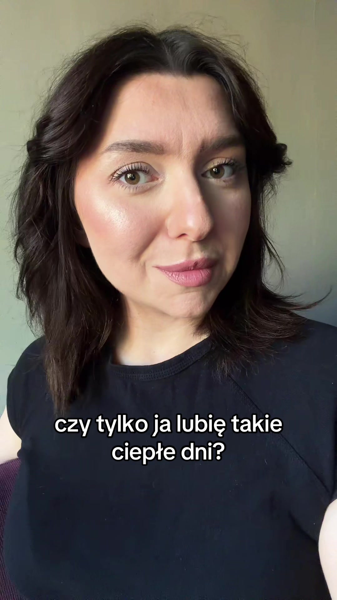 @Mona