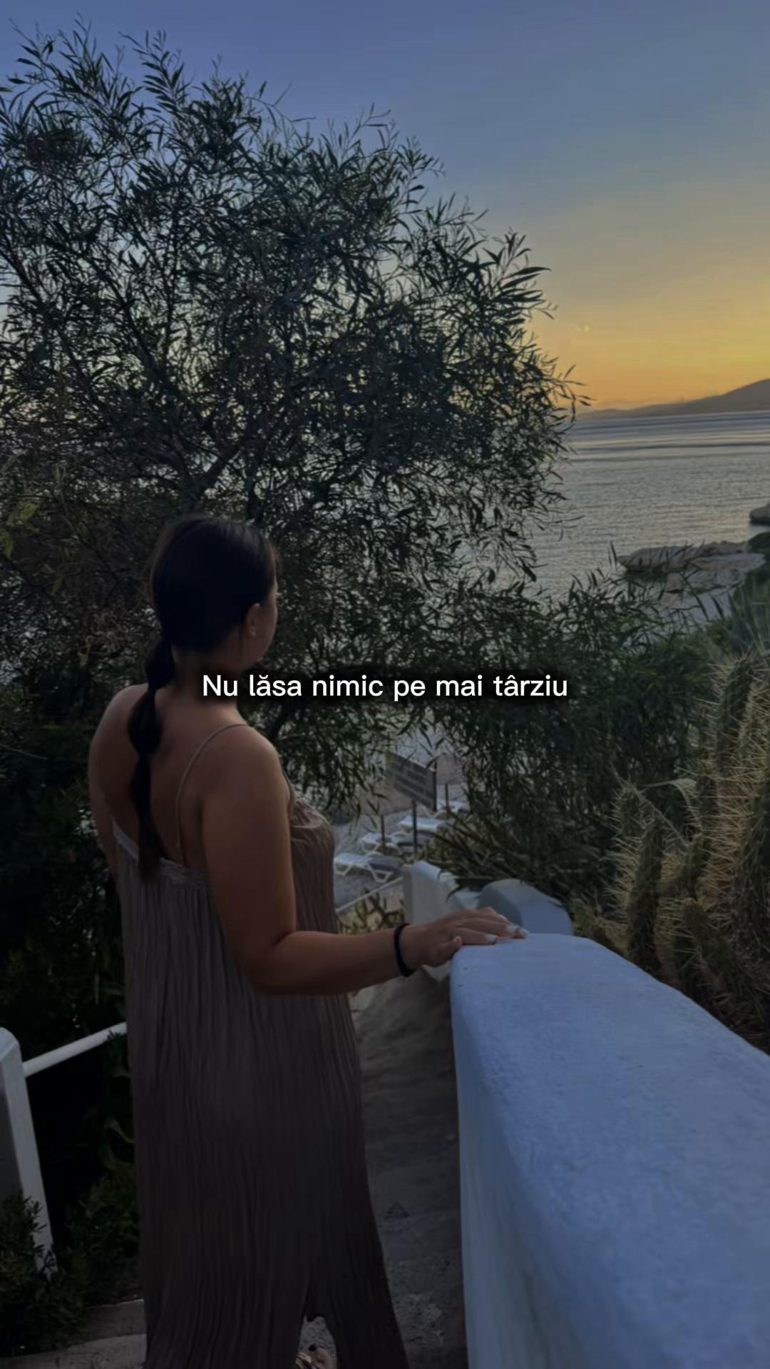 @Teodora