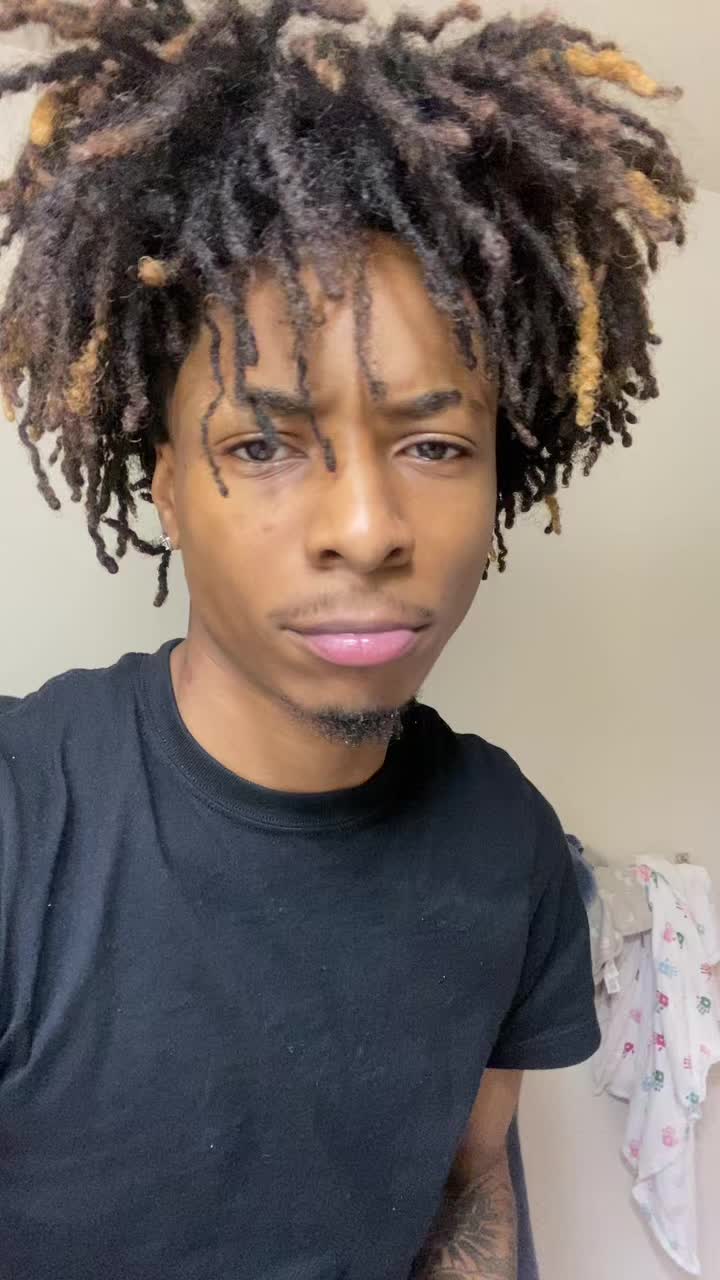 @3
