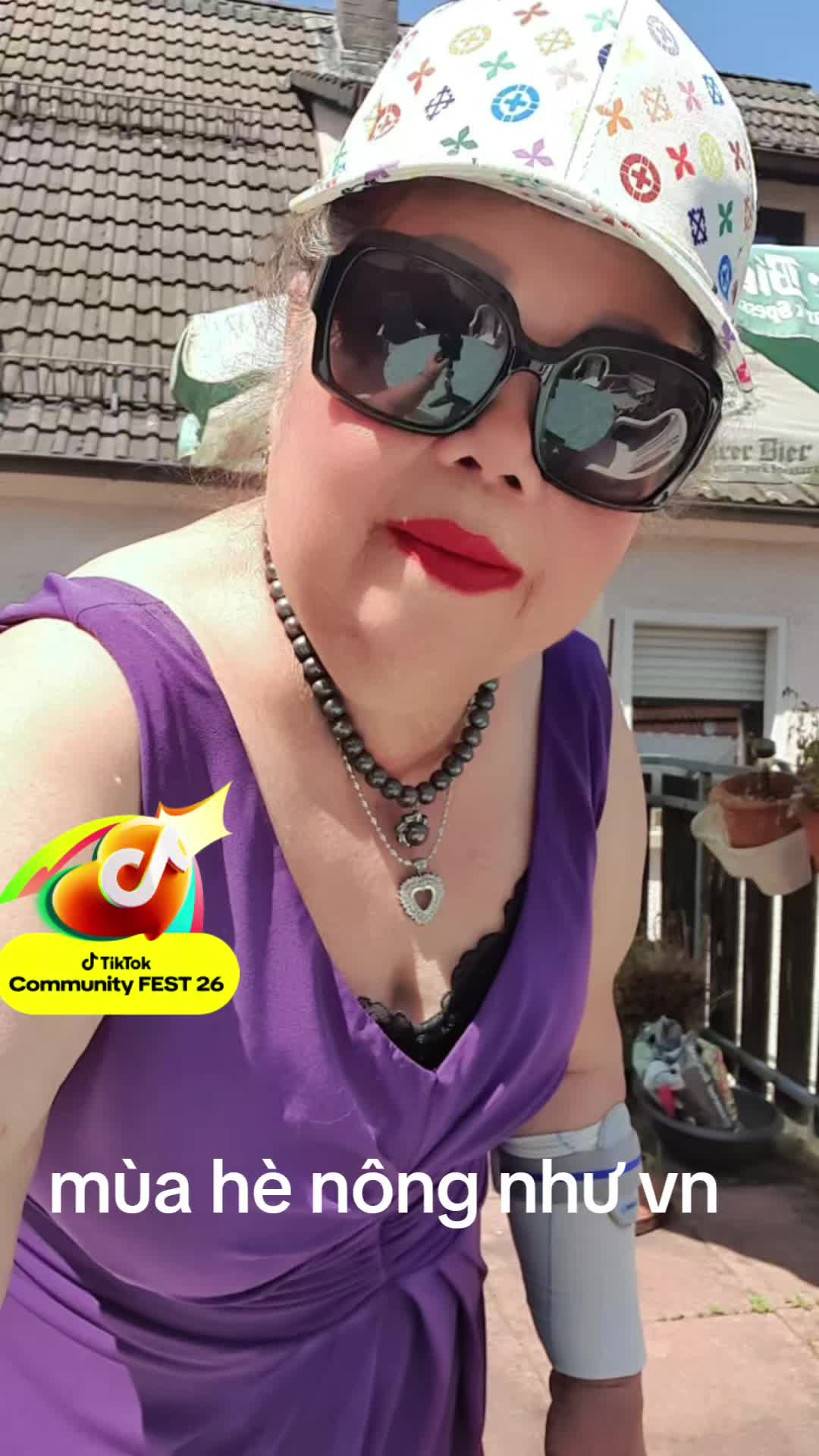 @Bạch yến ho&agrave;ng