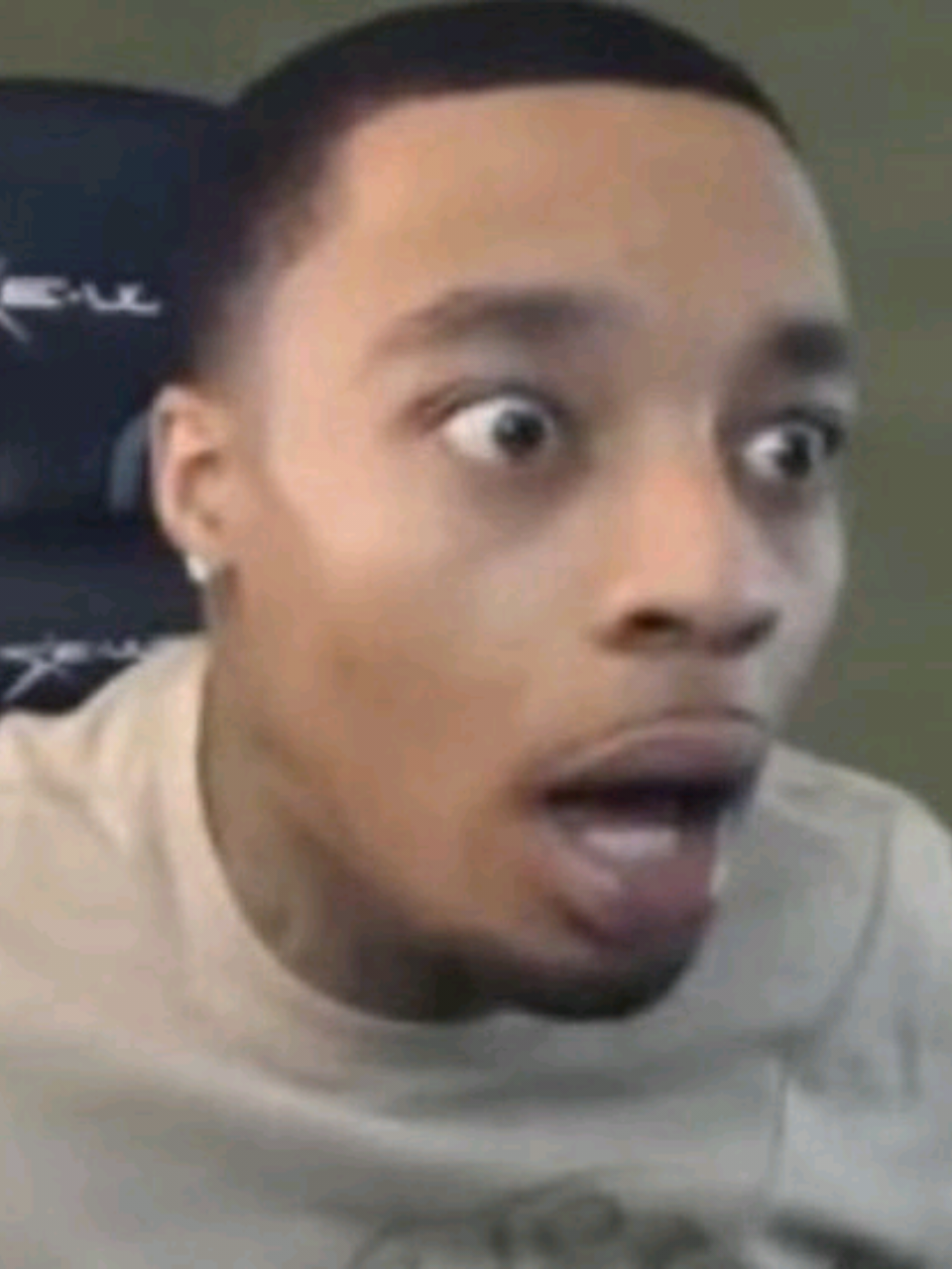@thepissperfectionist