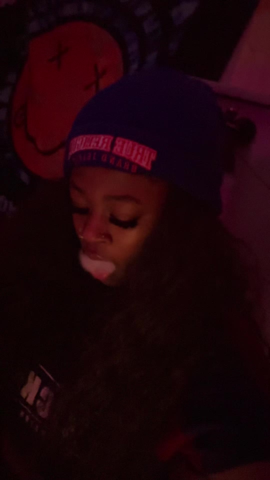 @️