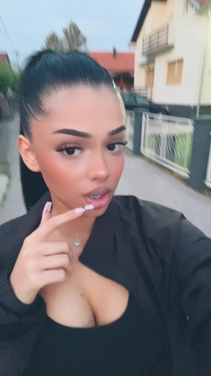 @👸🏻