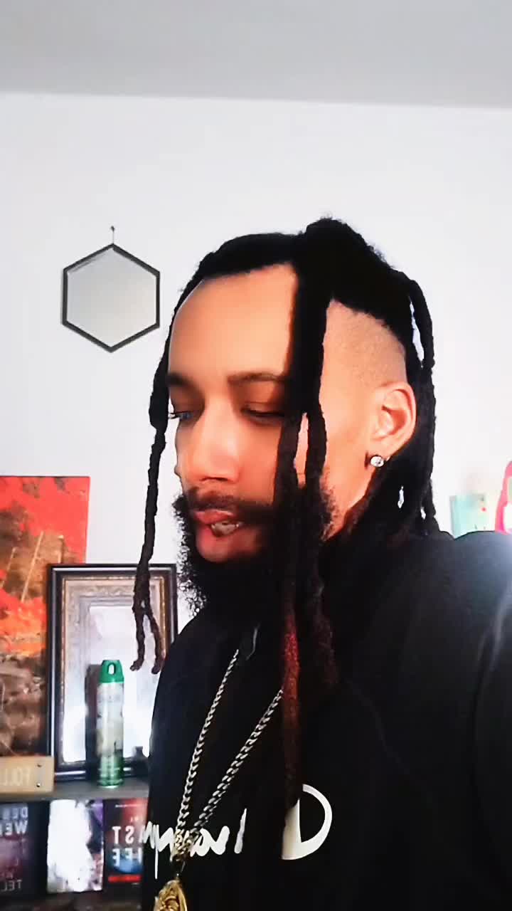 @i m d a n i e l b ت e v a n ss