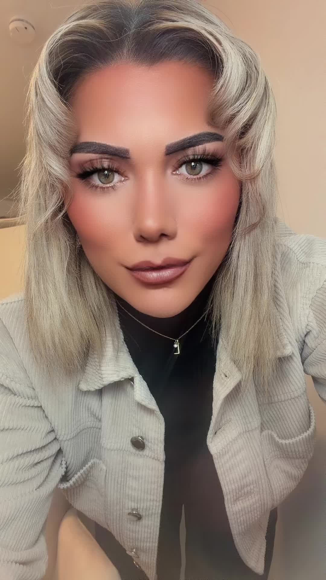 @queendije