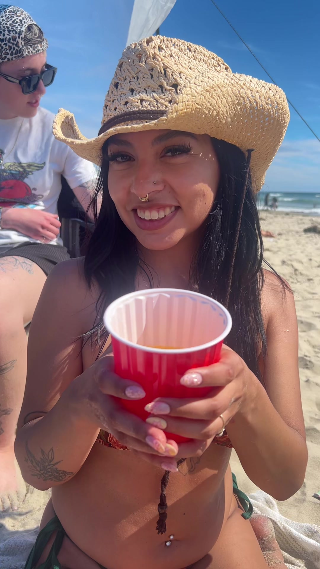 @ladybug.iz