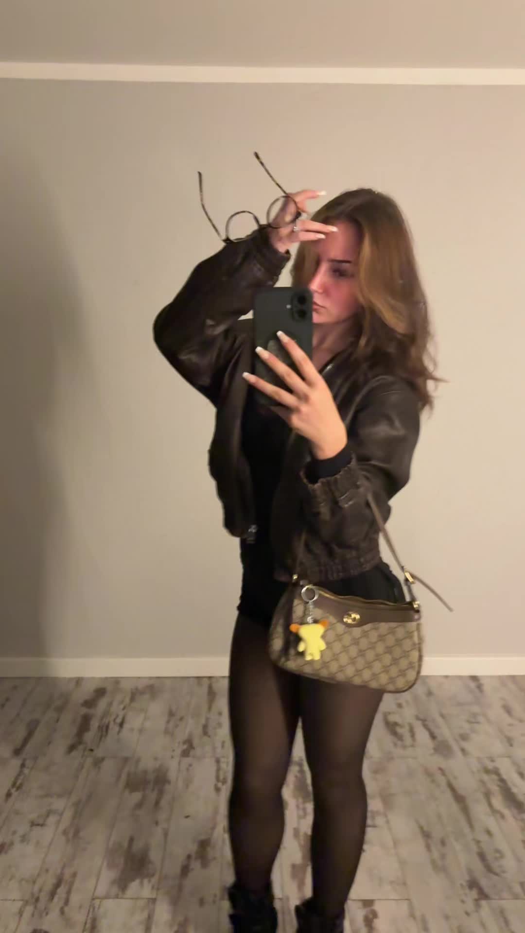 @𝐇𝐀𝐍𝐍𝐀𝐇𝐋𝐔𝐈𝐒𝐈𝐄𝐍𝐍𝐄