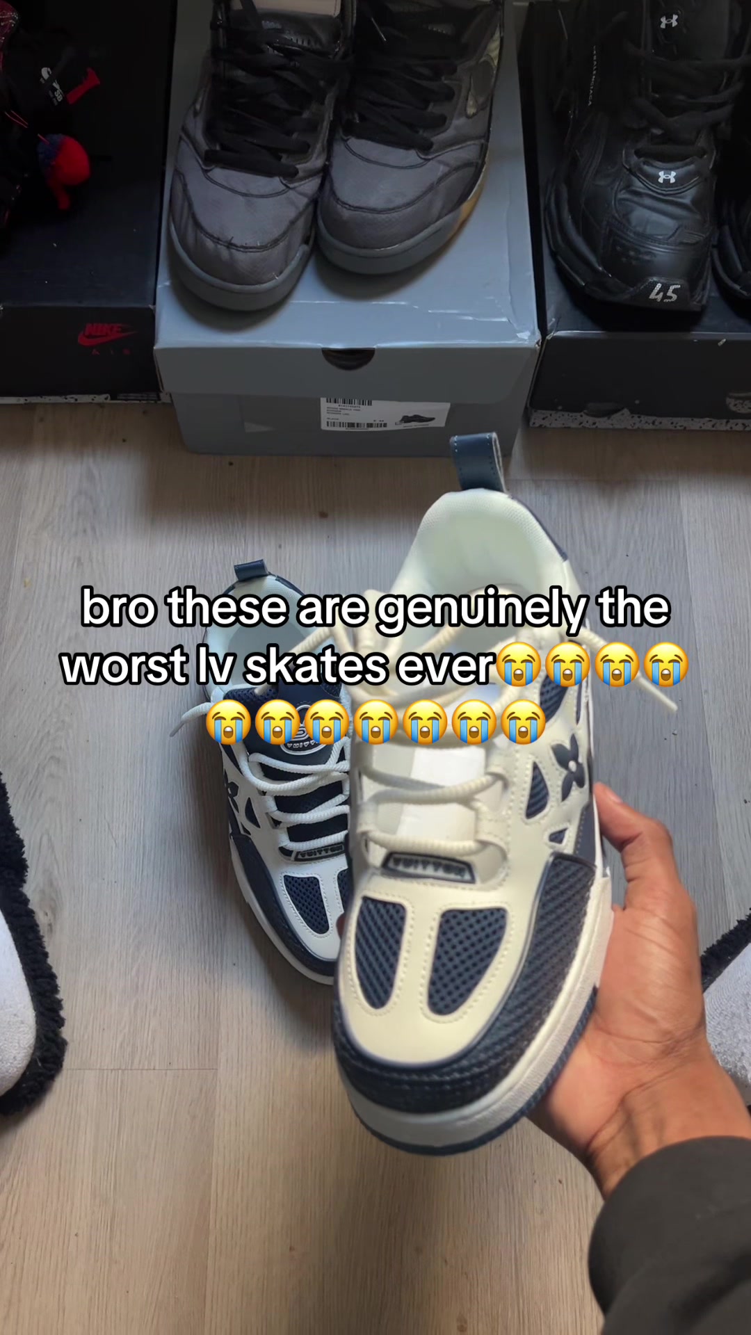 @️