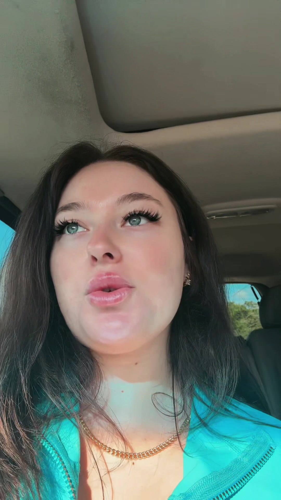 @lakleyanne