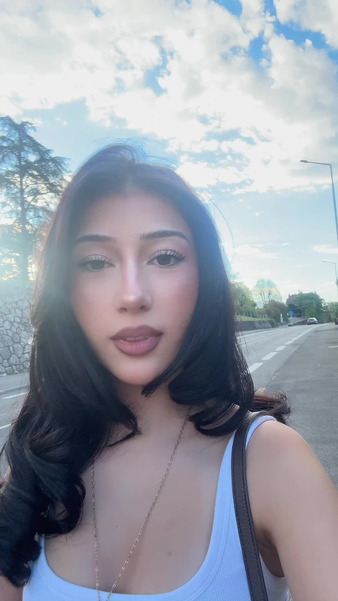 @Izabela🇦🇱