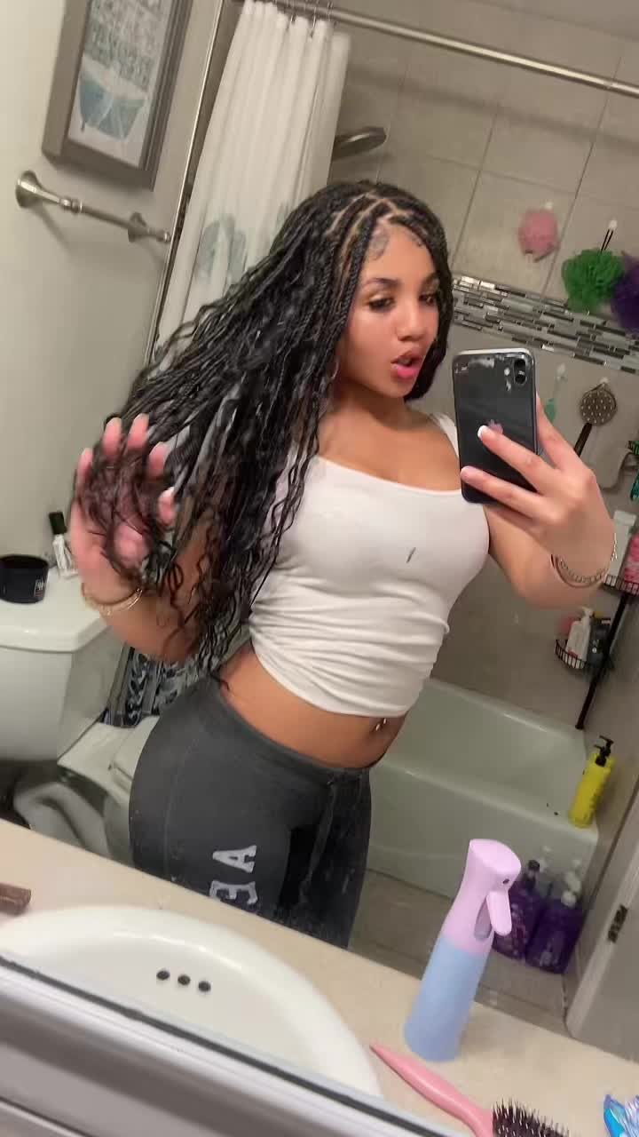 @partygetsmewetter