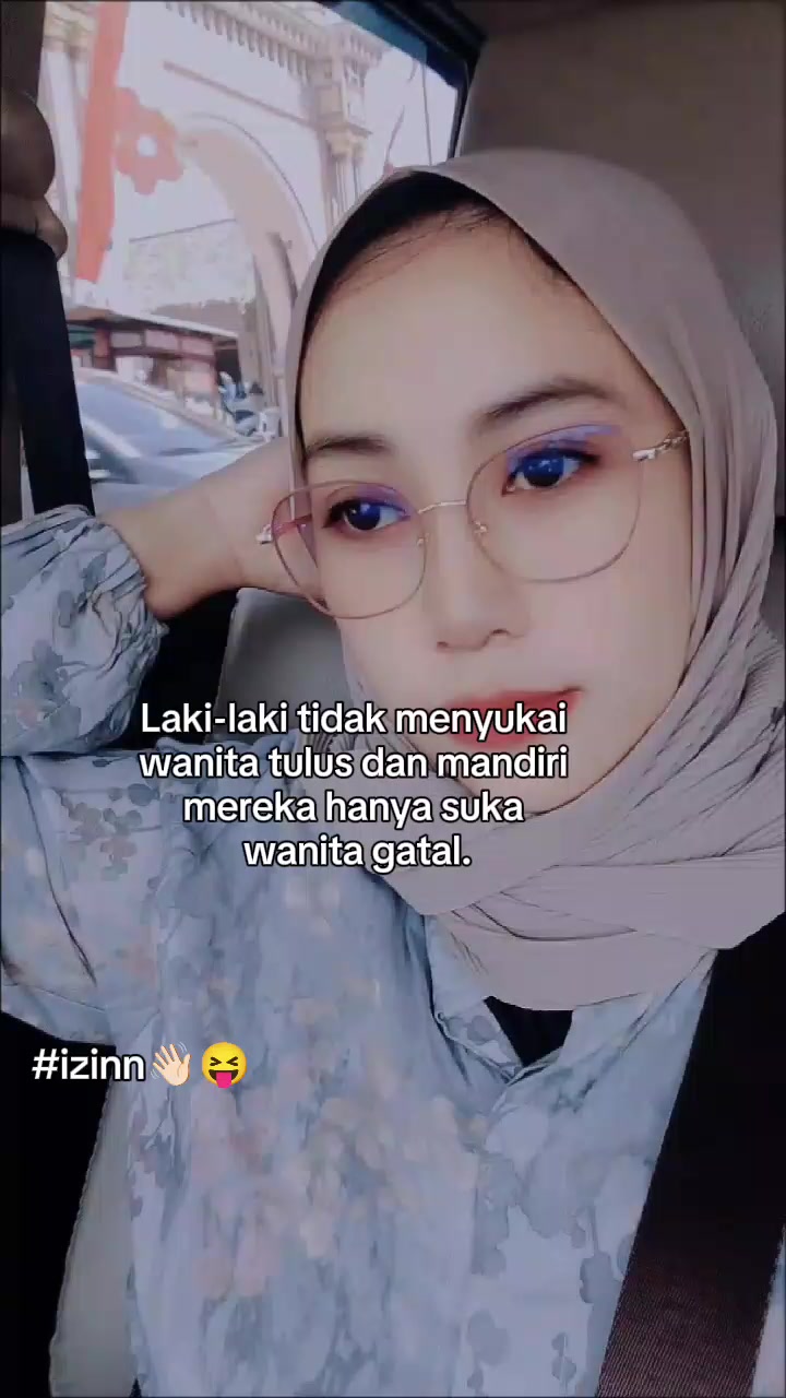 @istianaoktaDiana