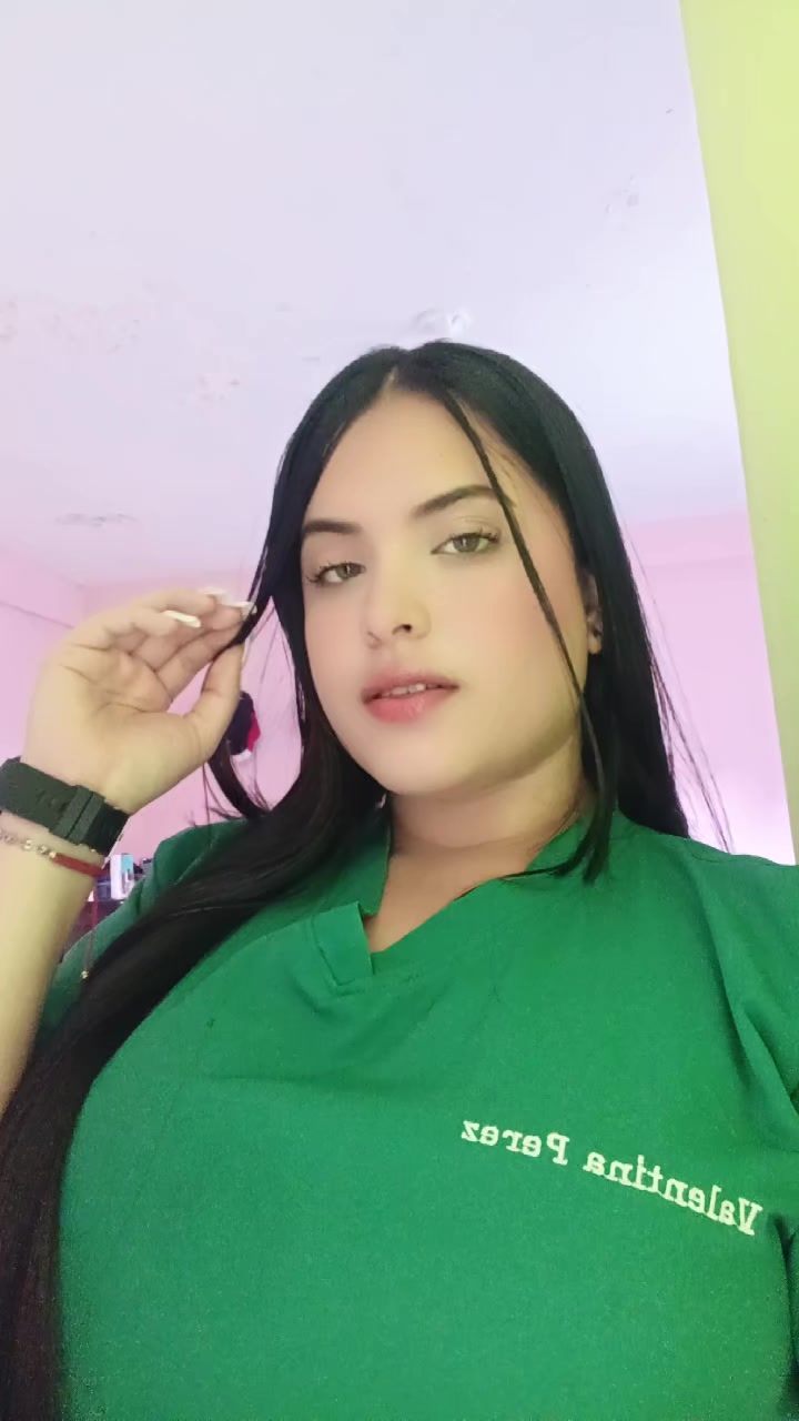 @Valentina🐈⬛•