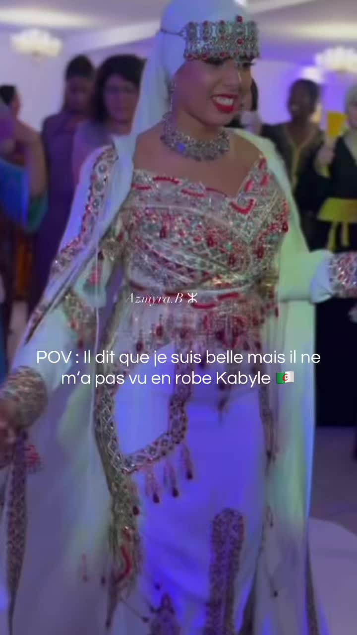 @azmyrabella