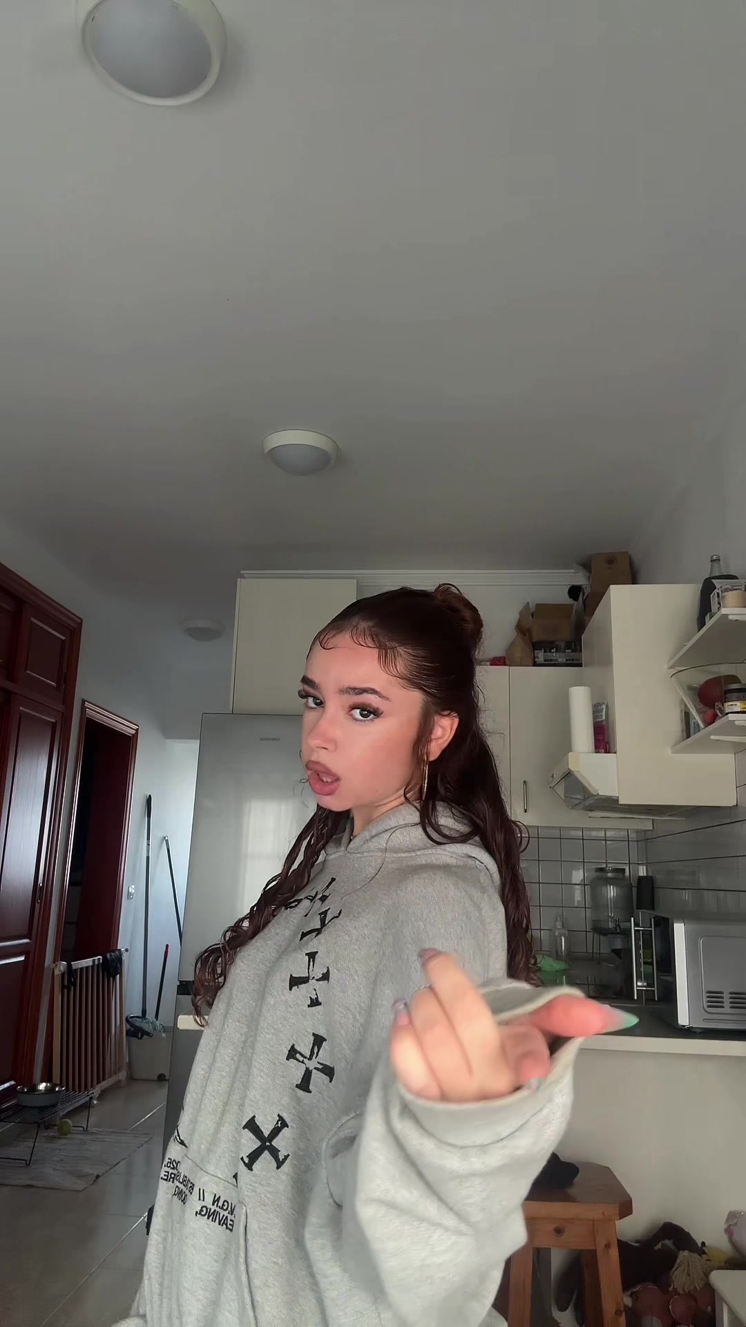 @nira