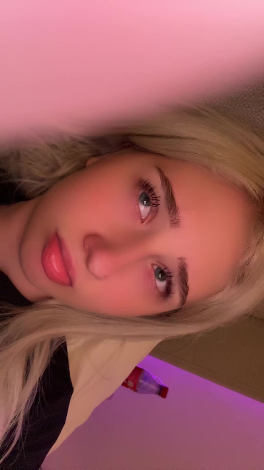 @harleymaeee2