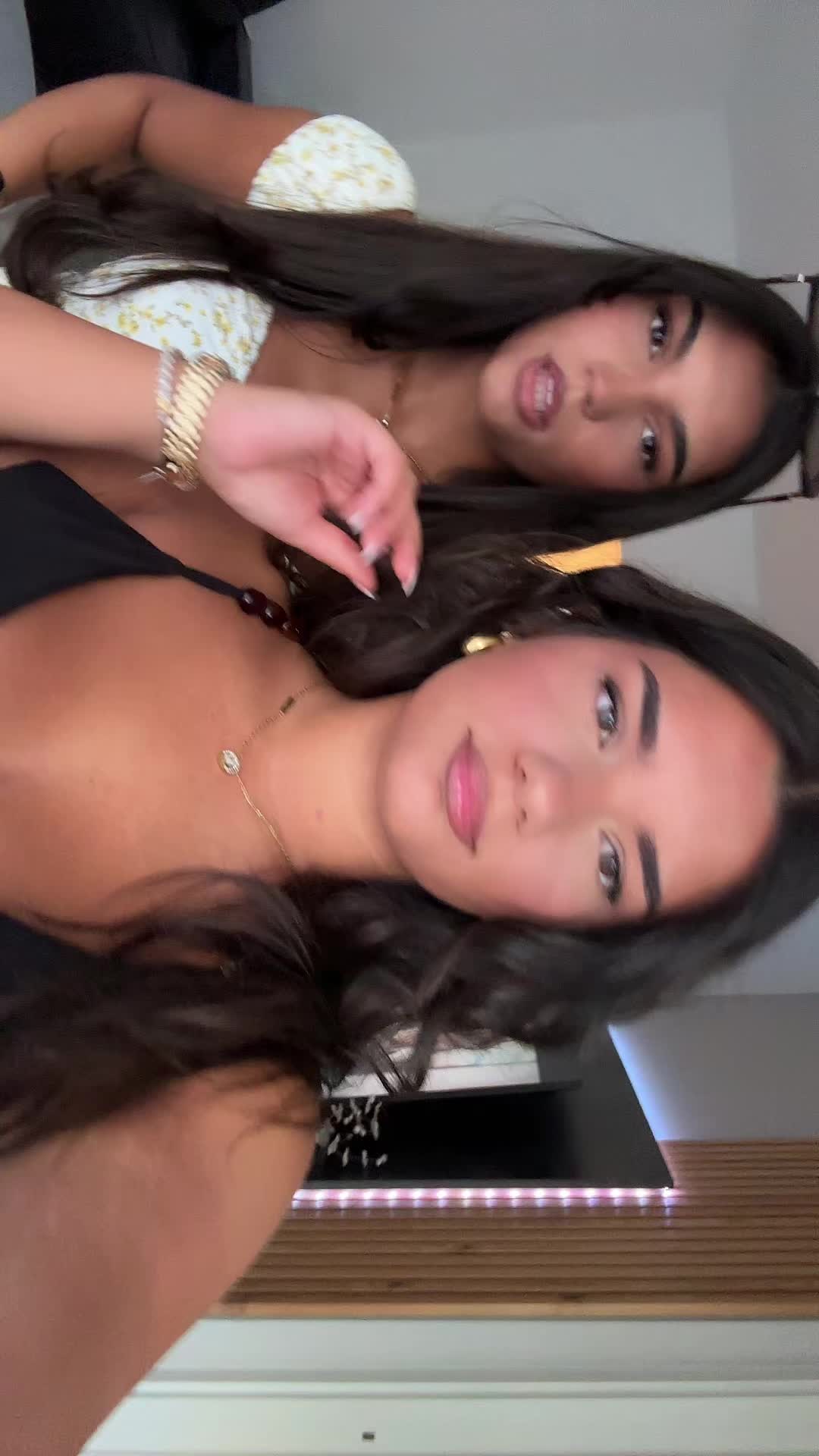 @R I N E S A