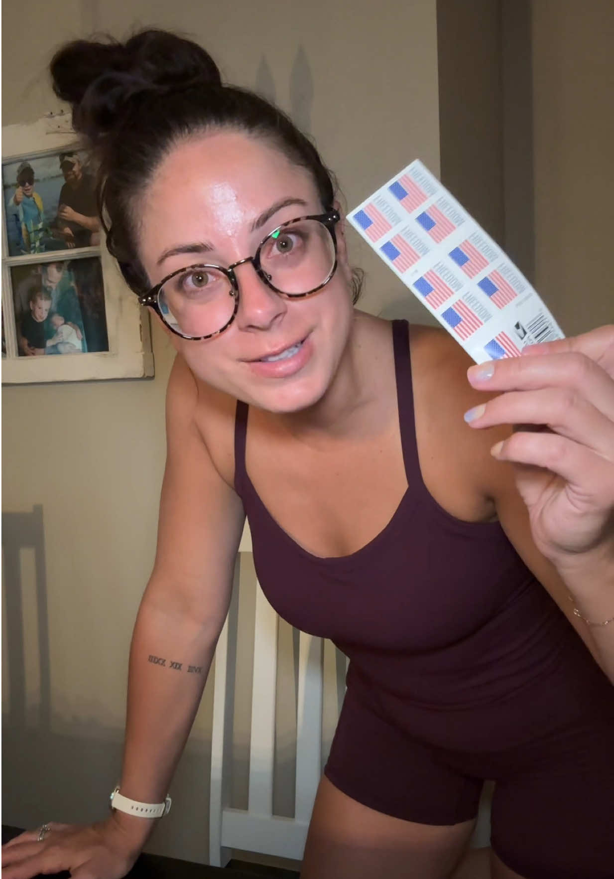 @HappilyHillary