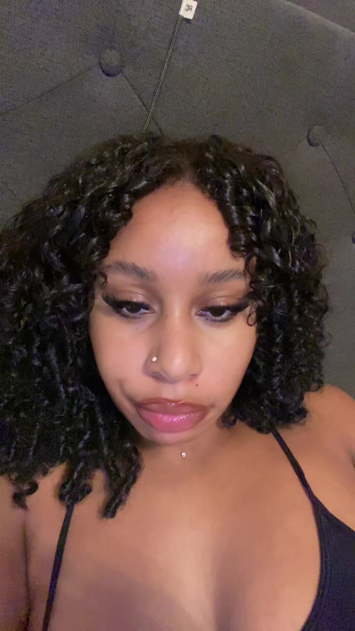 @mmaribabe