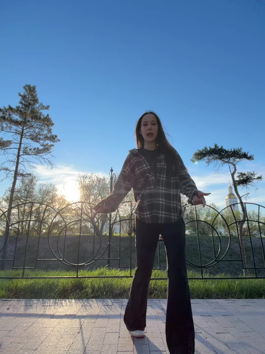 @маня