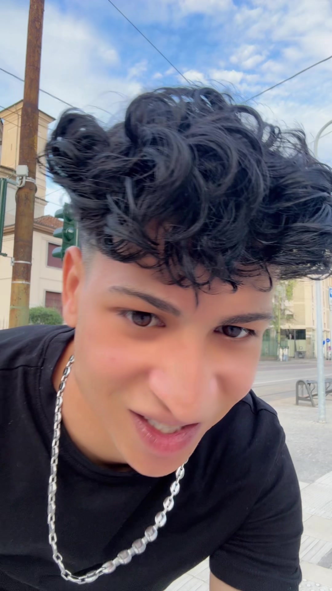 @T&iacute;T&oacute;  Twegz🔝🥇
