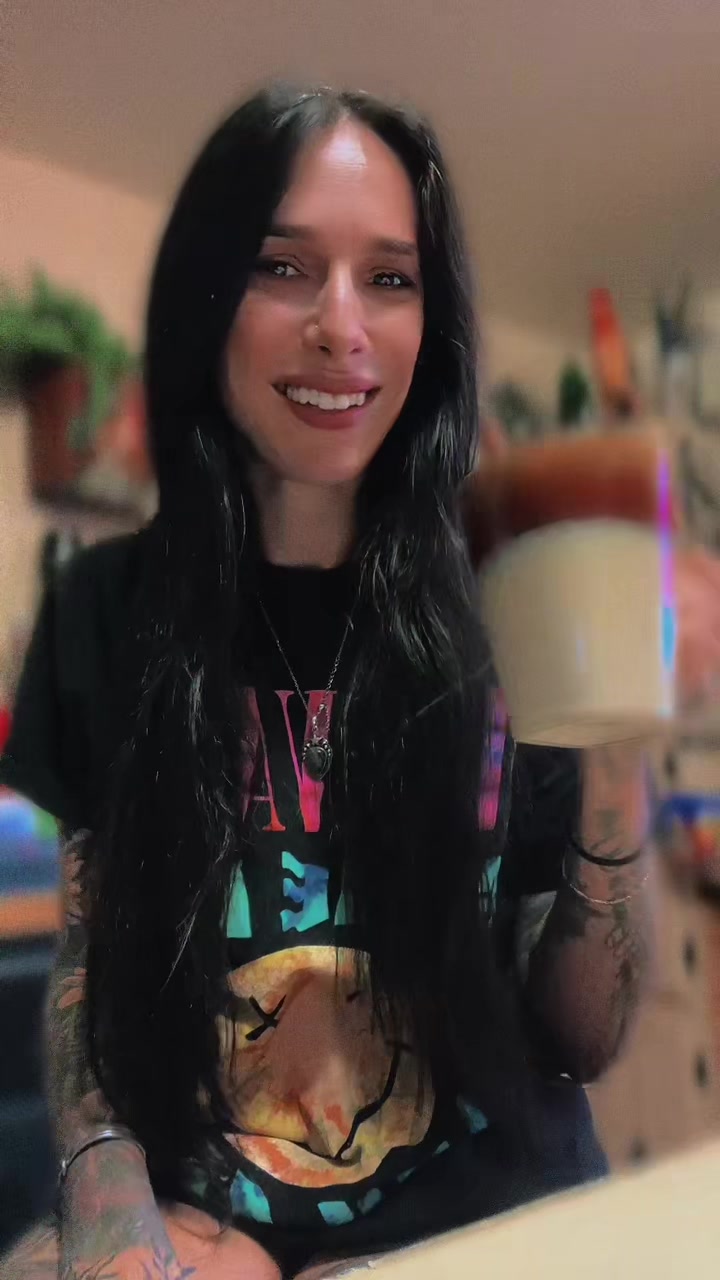 @Holly_Love