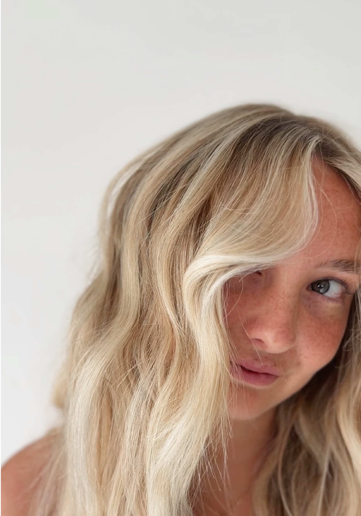 @makennayounghair