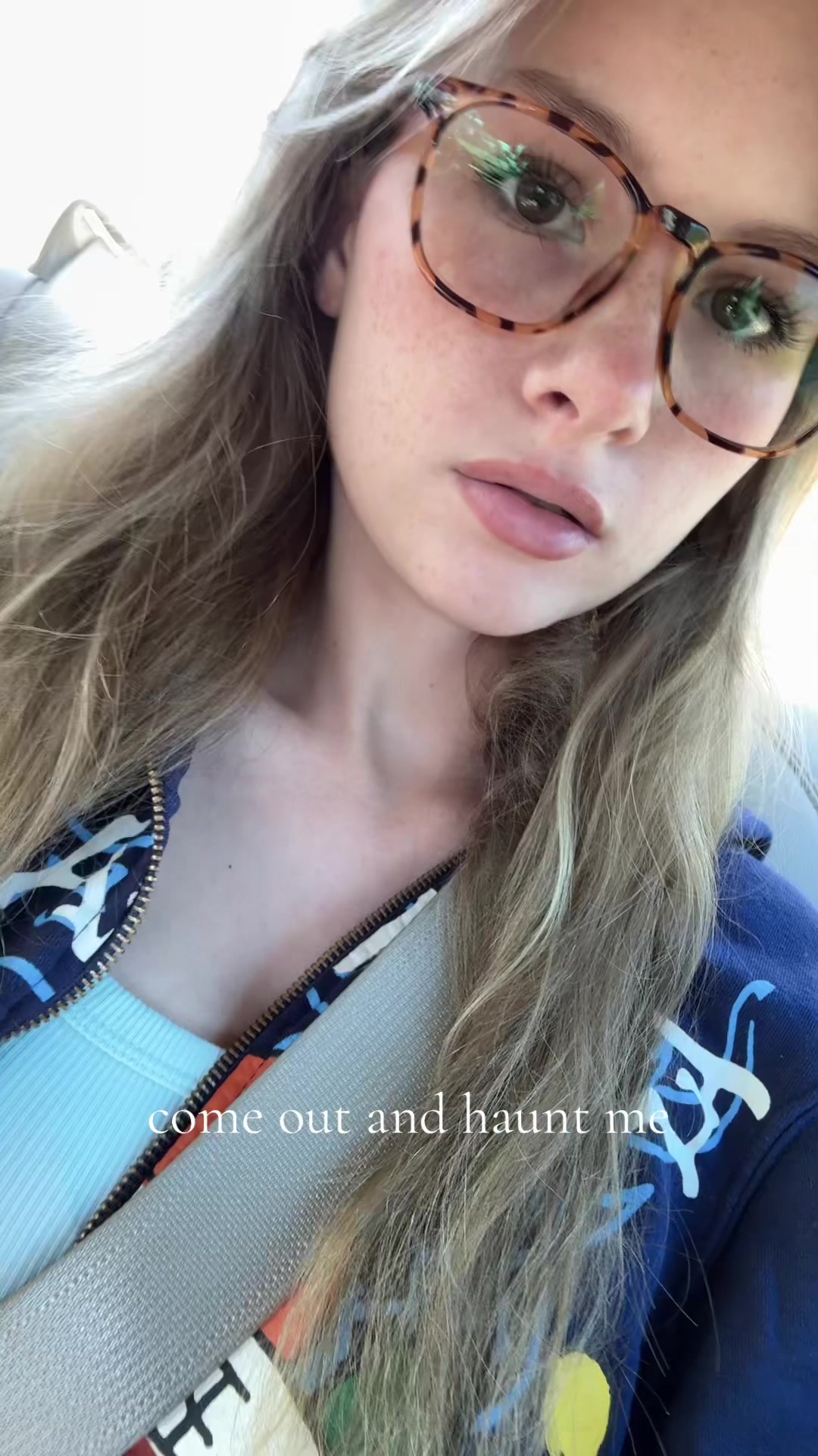 @chloeee