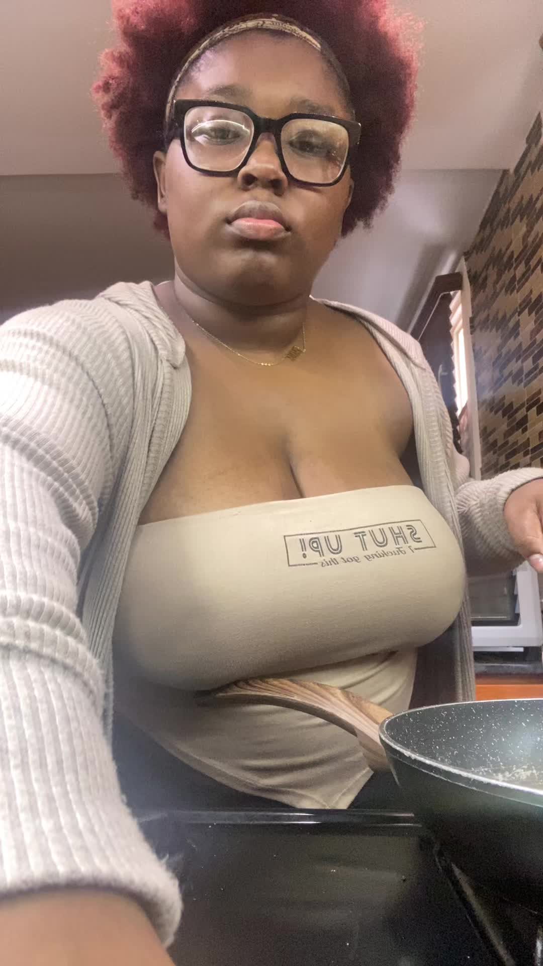 @j.e.n.e.v.i.e.v.ee