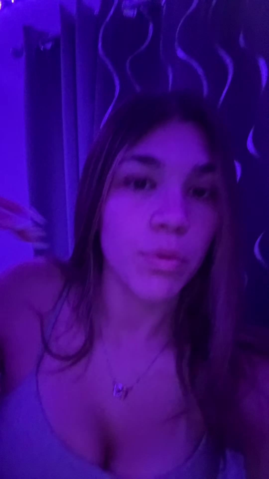 @nicoles dumbass