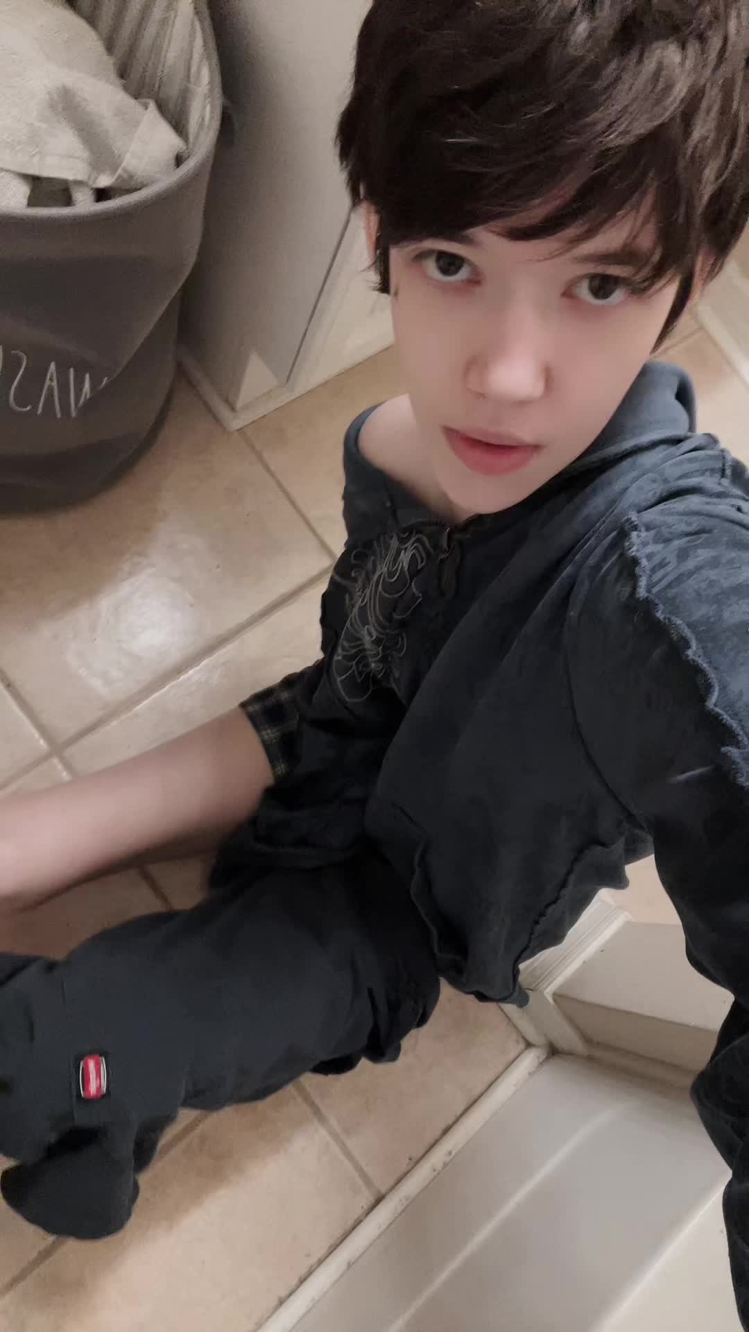 @Johnny