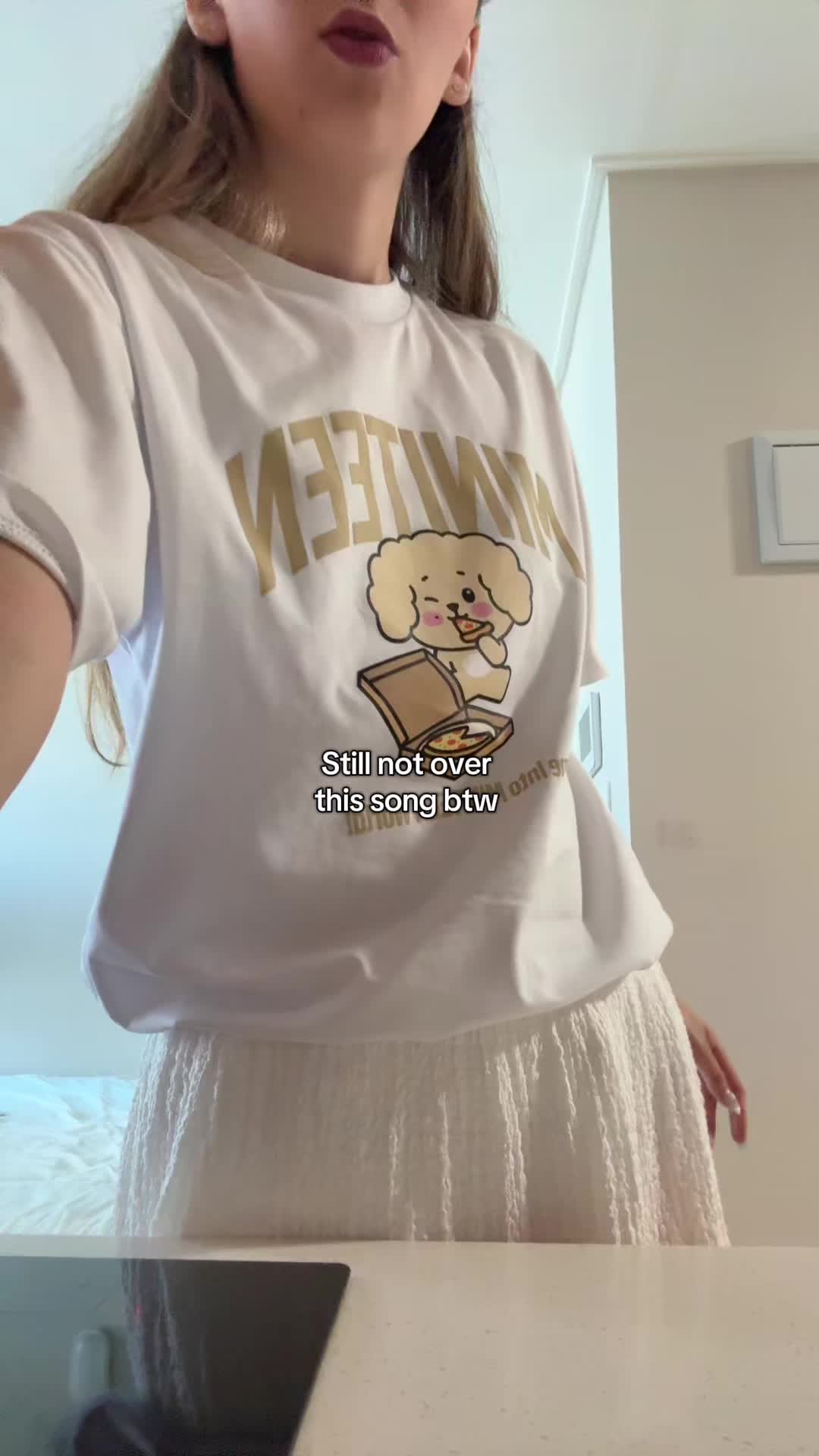 @Bella