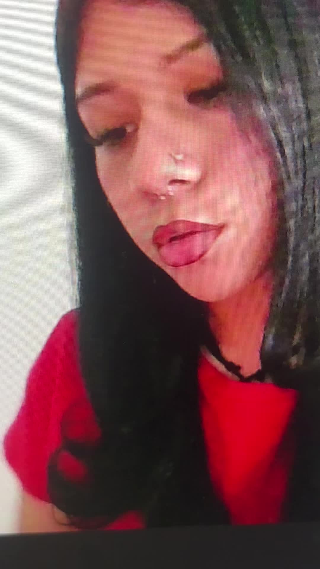 @♱