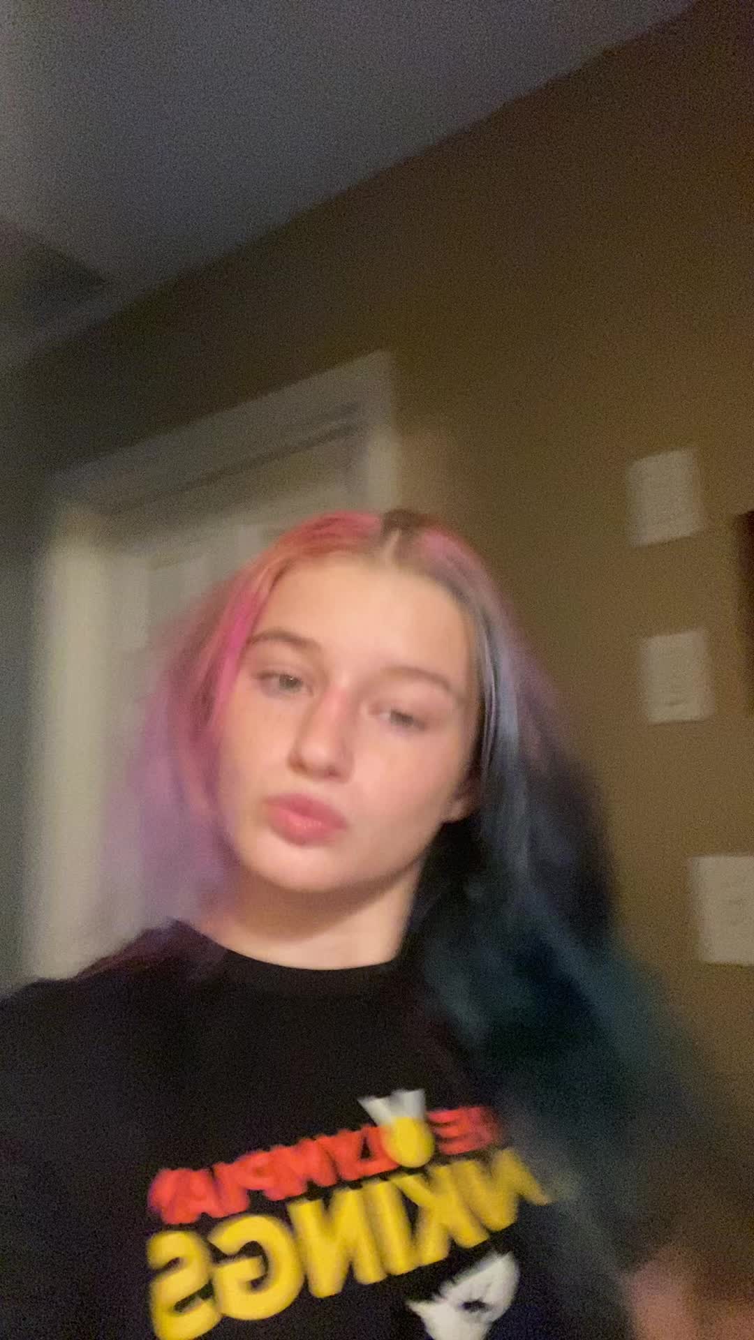 @Dillydally67