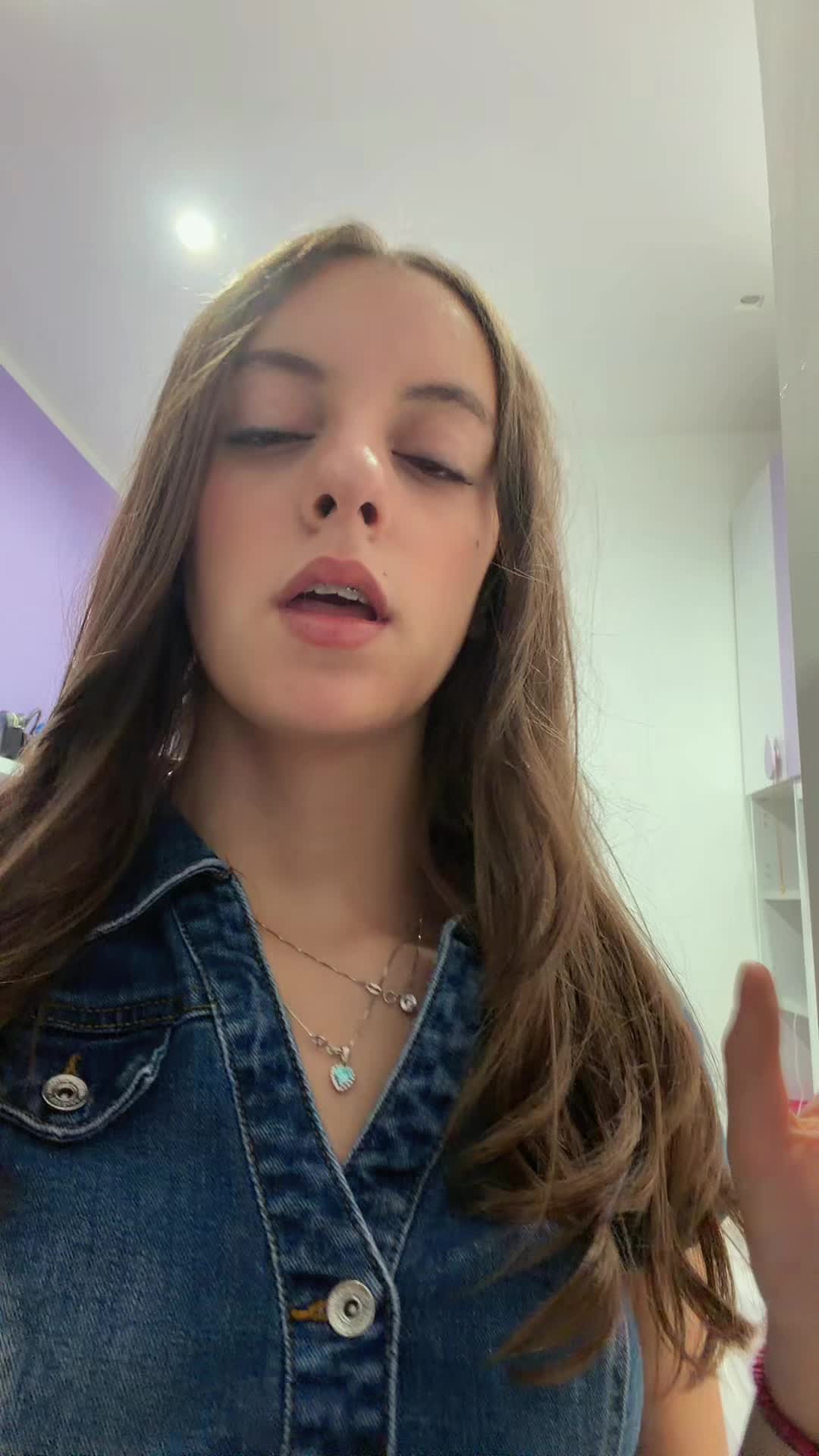 @Asia_Buonaguro_02
