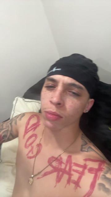 @Q