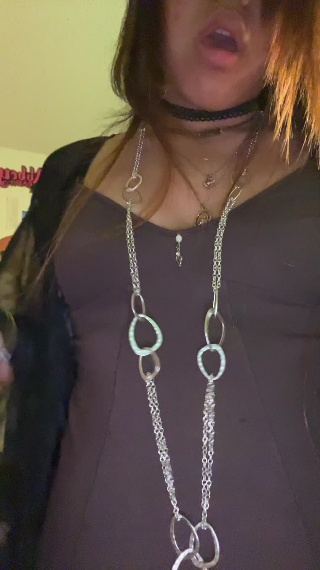 @māo🐯🌺