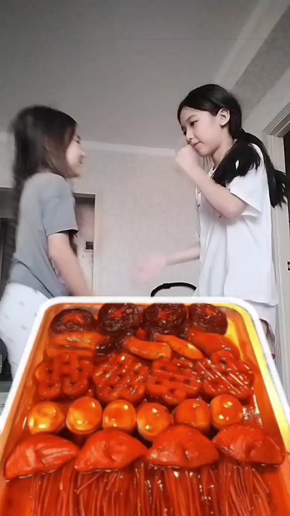 @𝓐𝓻𝓪𝓲 𝓫𝓮𝓪𝓾𝓽𝔂🧁