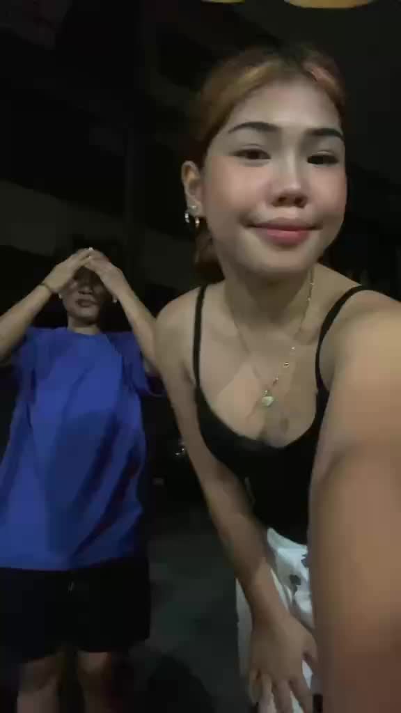 @Kyle.๐ณ๏ธ๐๐ซถ