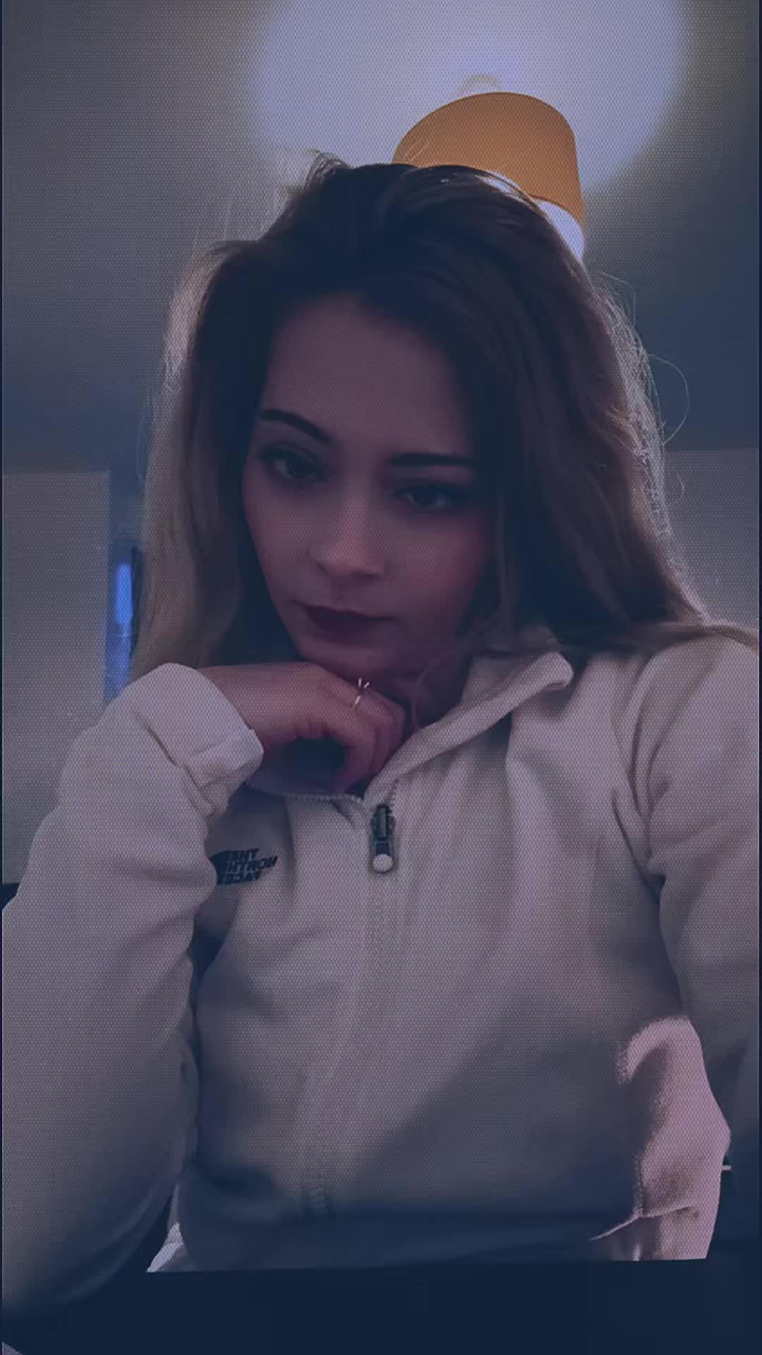 @Ralu Raluca