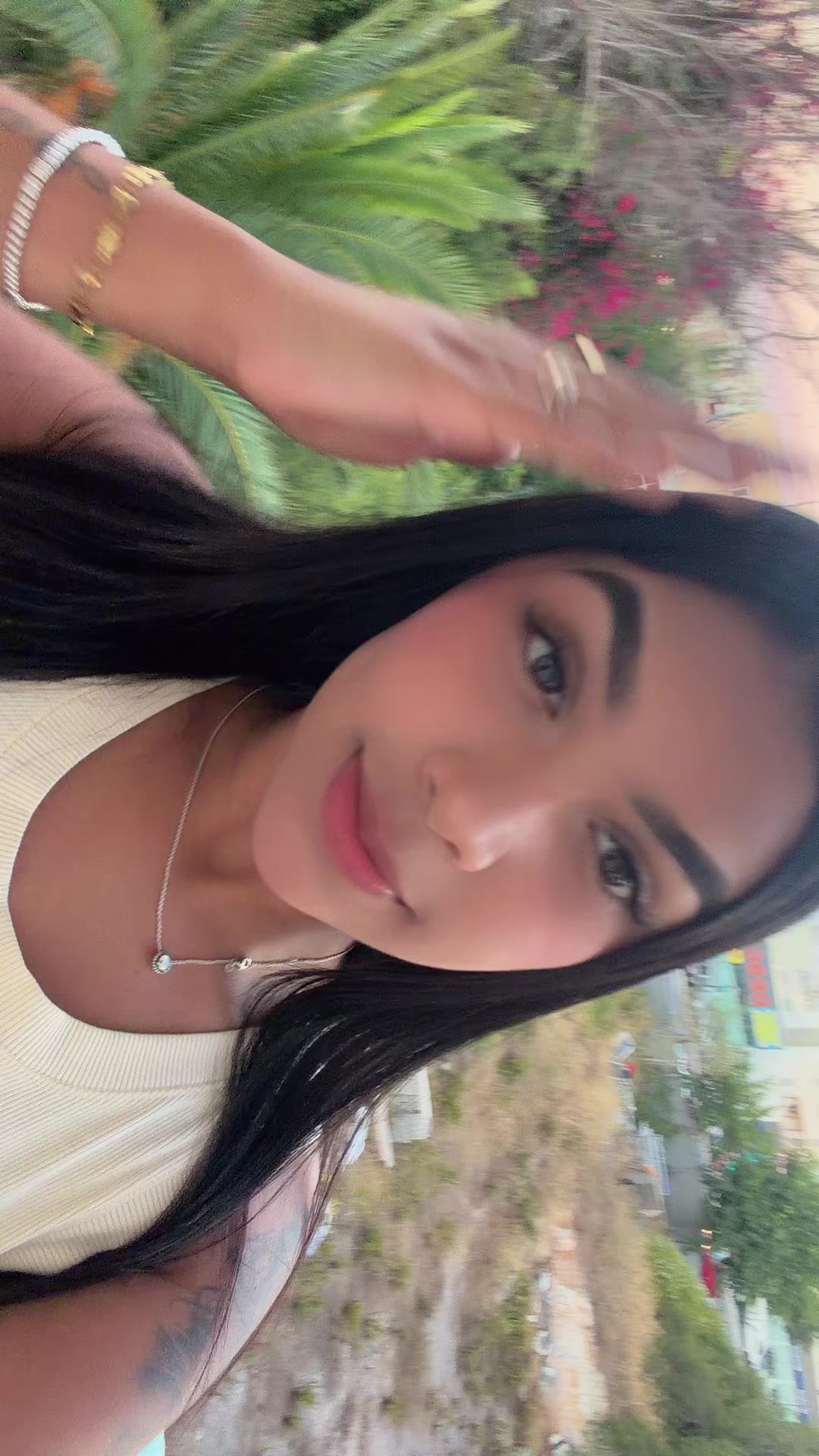 @Patricia Raimarys.