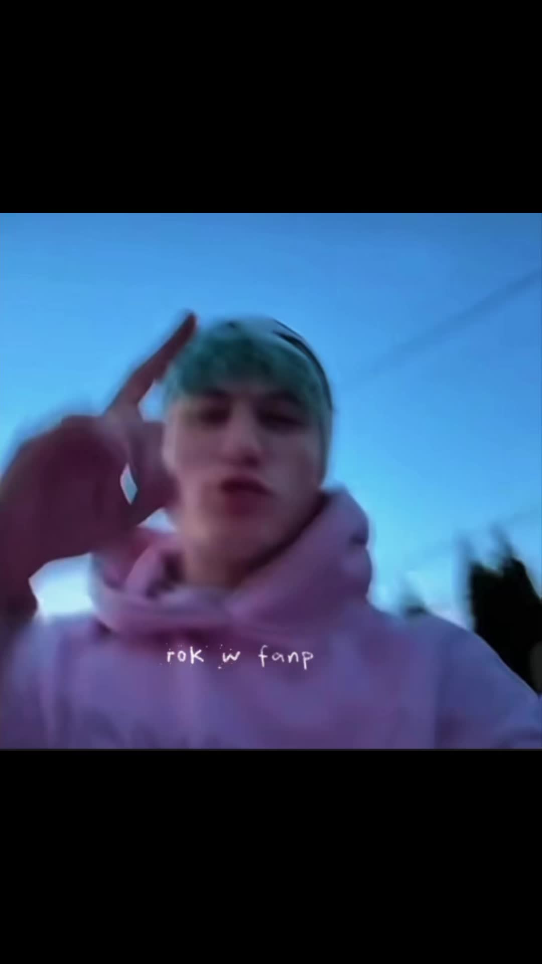 @𝙇𝙚𝙣𝙤𝙧||𝙆𝙖𝙧𝙤𝙡’𝙨 𝙛𝙥