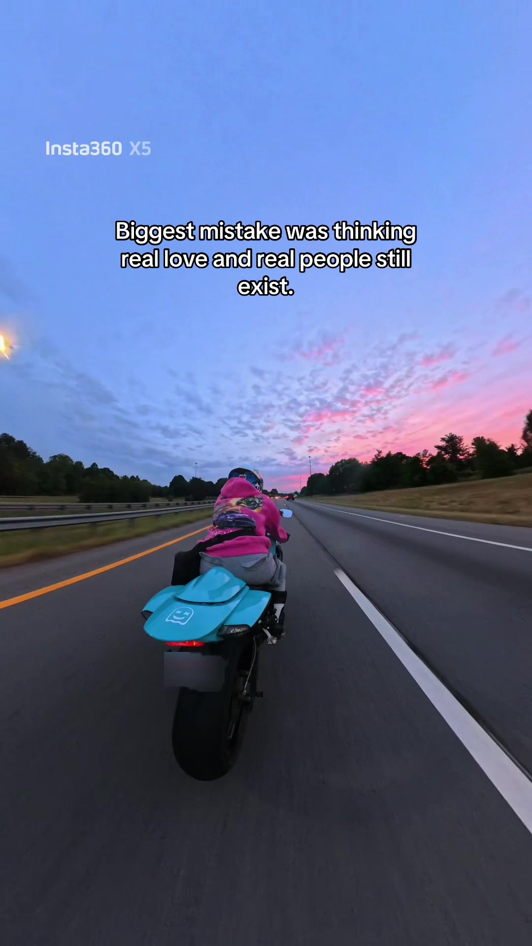 @Holygsxr&reg;️